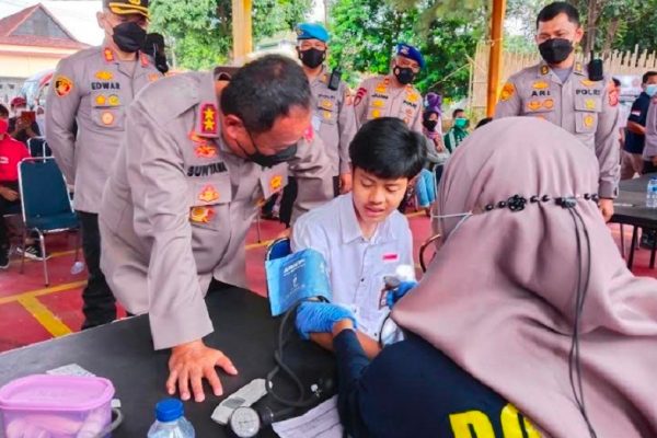 kapolda jabar ajak masyarakat vaksin secara lengkap 48650