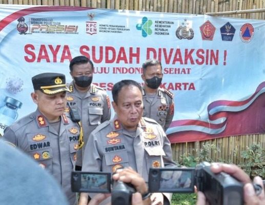 kapolda jabar apresiasi capaian vaksinasi covid 19 di kabupaten purwakarta 48668