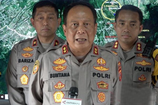 kapolda jabar bakal tindak tegas pelaku penghadang bantuan korban gempa di cianjur 51952