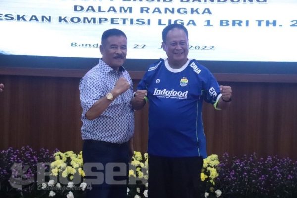 kapolda jabar melakukan kegiatan silaturahmi dengan pendukung persib bandung 48591