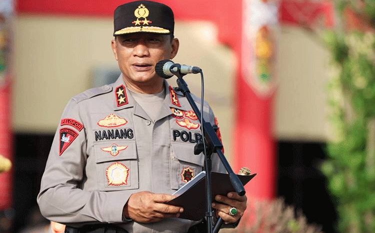 kapolda kalteng beri apresiasi kepada mahasiswa yang berunjuk rasa dengan tertib 45886 1