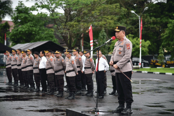 kapolda maluku imbau personel polri tingkatkan pelayanan kepada masyarakat 49152