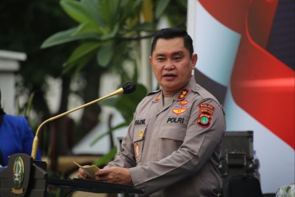 kapolda metro jaya imbau jajaran polantas jaga citra polri saat bertugas 50822