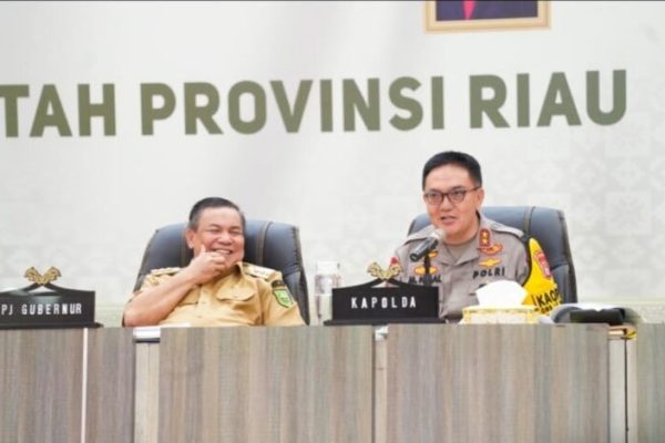 kapolda riau paparkan pencapaian kegaiatan pengamanan pemilu 2024 73028