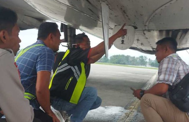 kapolda satu orang terkena serpihan kursi saat pesawat trigana air ditembak kkb di yahukimo 55544