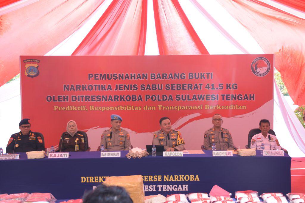 kapolda sulteng pimpin pemusnahan sabu 415 kg 76879