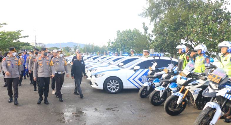 kapolda sumbar pimpin apel gelar kesiapan pamwal dan rute hdci sbw 2022 47797