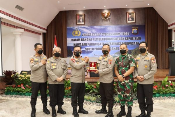 kapolda sumut gelar fgd pembentukan satuan kepolisian kawasan pariwisata danau toba 23083