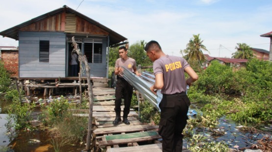 kapolres bengkalis bedah rumah warga di desa rimba sekampung 51314 1