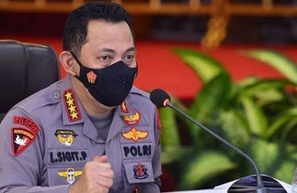 kapolri instruksikan kadiv propam untuk dalami soal coretan di polres luwu 50680