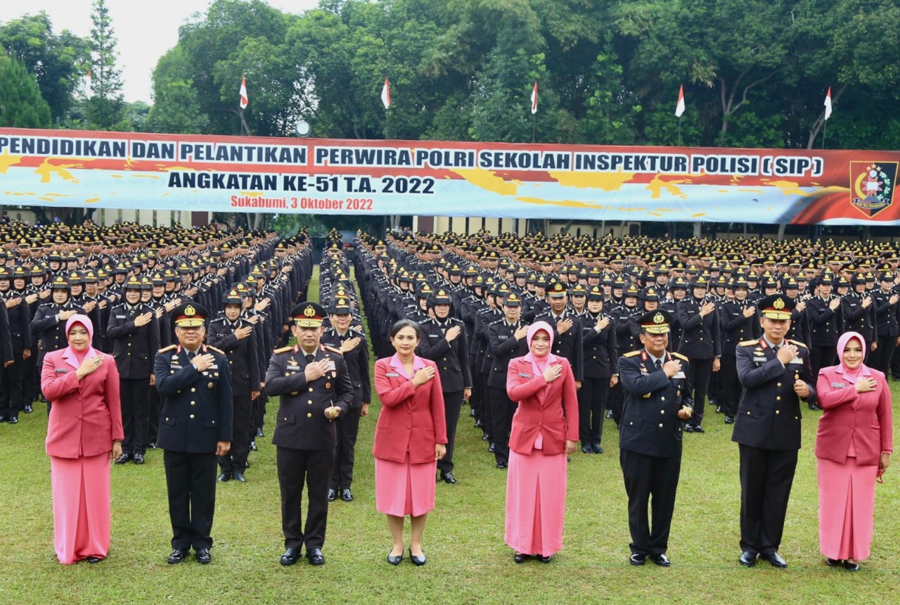 kapolri melantik 2 123 perwira polri 50321