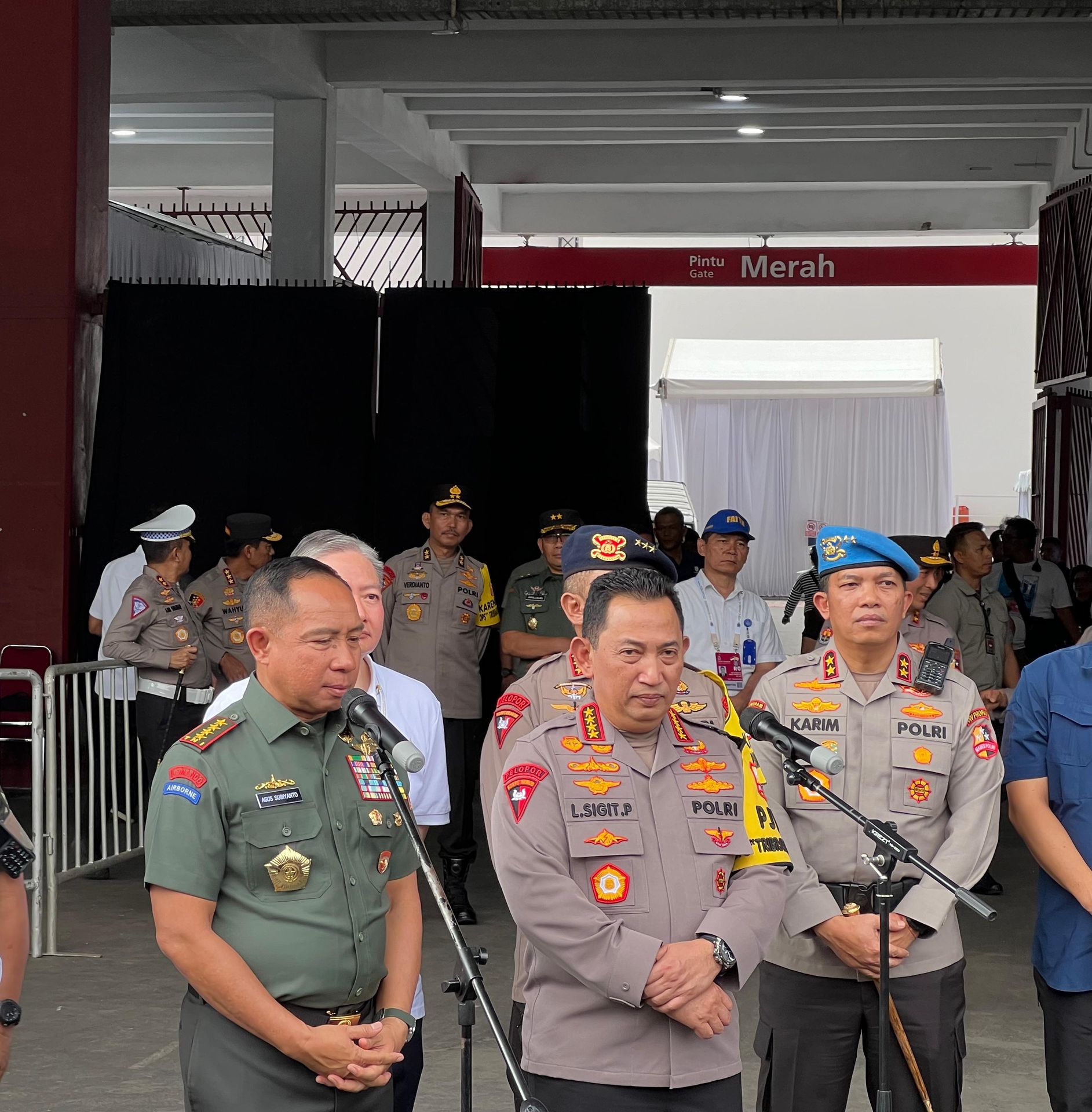 kapolri pengecekan akan dilakukan bagi pengunjung misa agung besok 78421 1