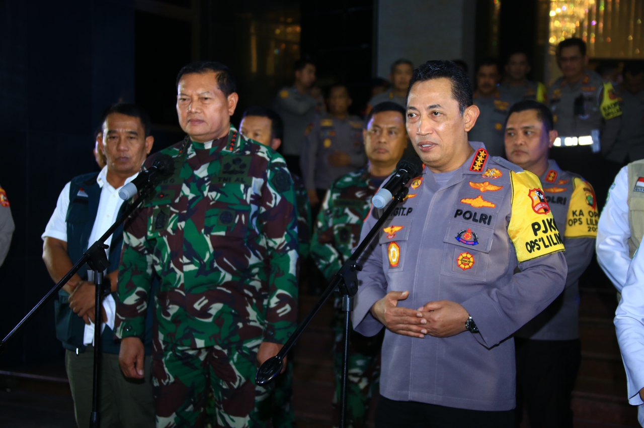 kapolri perayaan tahun baru 2023 berjalan aman dan terkendali 52929