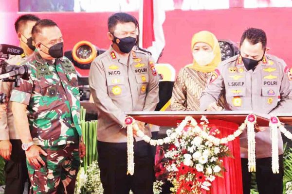 kapolri resmikan tujuh gedung baru polda jatim 48810