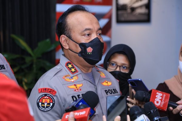 kasus dugaan korupsi perjanjian jual beli bbm non tunai yang rugikan negara rp 4516 miliar naik penyidikan 49119