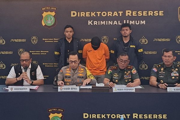 kasus pembunuhan anggota tni di bekasi polda metro berawal selisih paham 72197