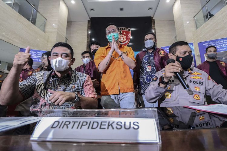 kasus penipuan binomo polisi telusuri aliran dana ke bar milik indra kenz 47036