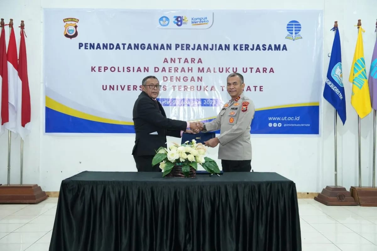 kembangkan sdm polri polda maluku utara tandatangani mou dengan universitas terbuka 61879 1
