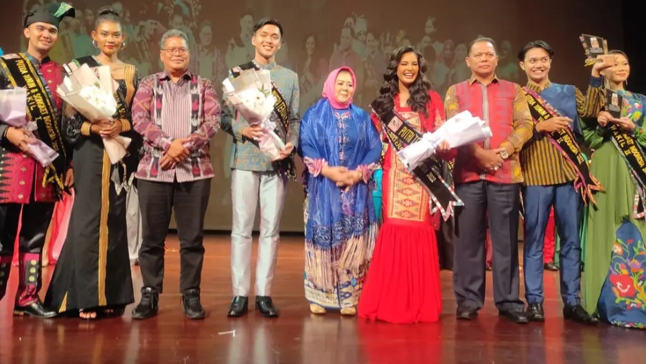 kemendagri dukung promosi tenun dan songket jadi identitas budaya bangsa 50324