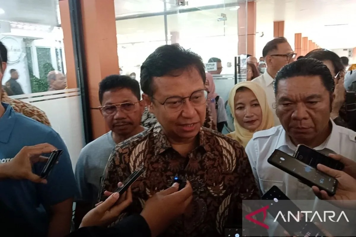 kemenkes akan kirim bantuan peralatan medis ke palestina 65953