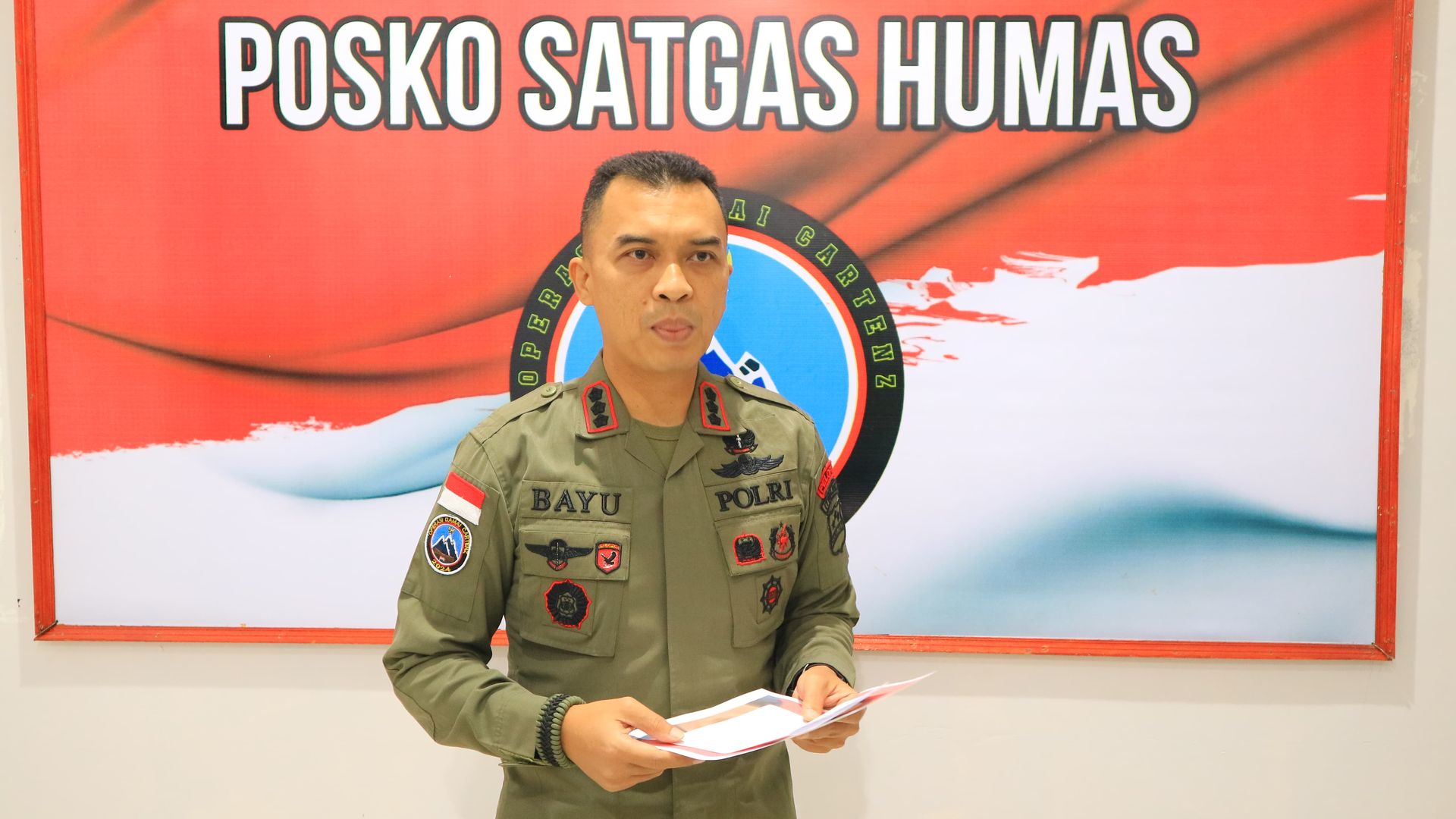 kkb bunuh pilot berkewarganegaraan nz di distrik alama kab timika 77258