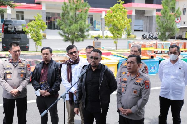 komisi iii dpri ri kunjungan kerja spesifik nilai polda sumut berhasil dalam pemberantasan judi 50071