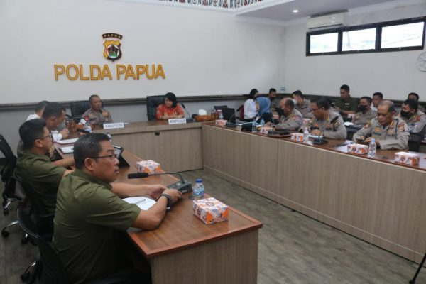 kompolnas adakan kunjungan kerja di mapolda papua 49666