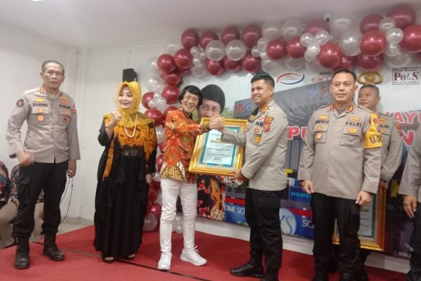 konsistensi tangani kasus hukum anak kapolres sukabumi dianugerahi penghargaan oleh kak seto 49282