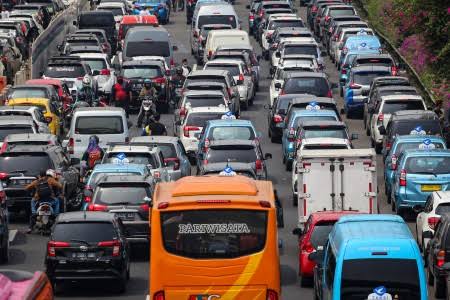 korlantas polri pelat kendaraan pemerintah dan angkutan umum tetap sama 47236