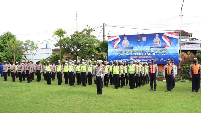 laksanakan operasi zebra agung 2022 polda bali utamakan tilang secara elektronik 51823
