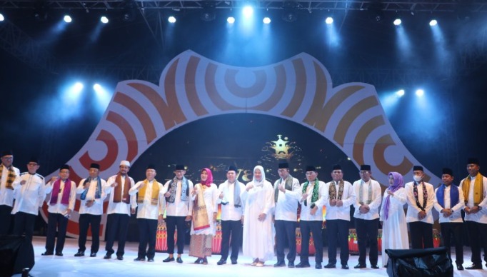 lestarikan budaya bengkulu kapolda hadiri kemeriahan pergelaran seni dan budaya festival tabut 2022 48728