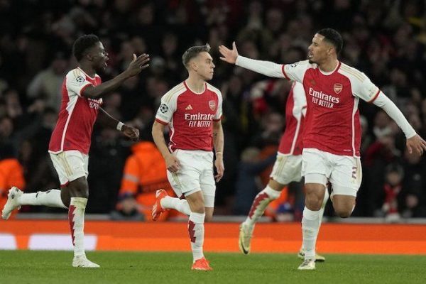 liga champions duel panas arsenal vs bayern munchen berakhir 2 2 72445 1