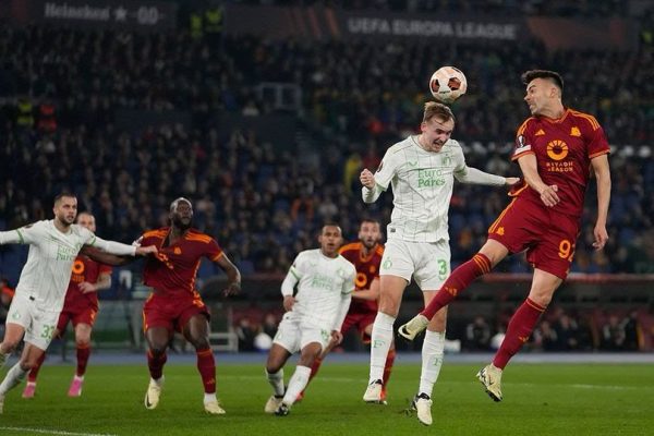 liga europa as roma singkirkan feyenoord lewat adu penalti 70528