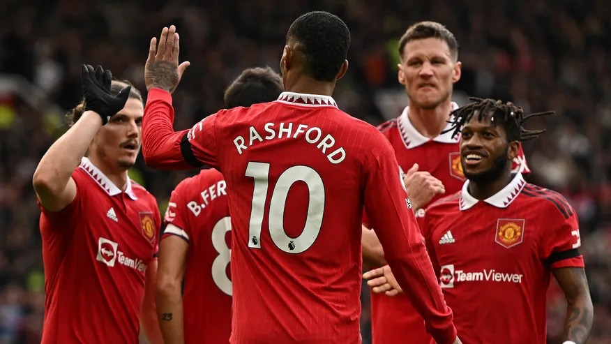 liga inggris manchester united menang 3 0 atas leicester city 54779