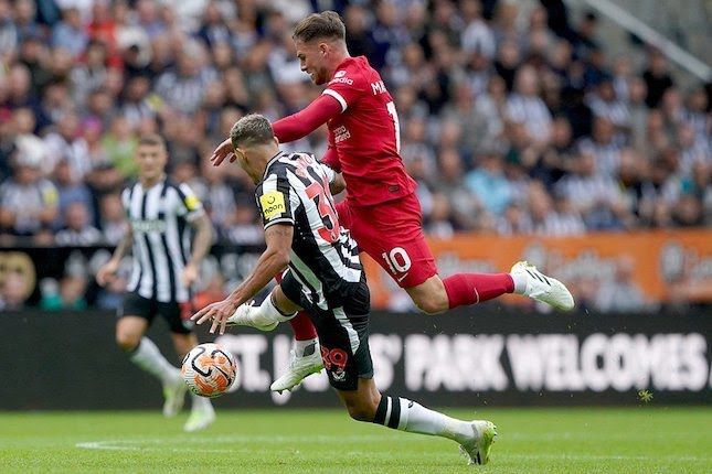 liverpool bekuk newcastle dengan skor 2 1 62790