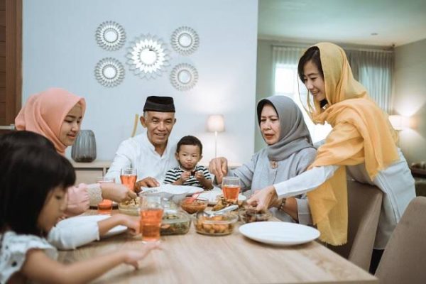 makanan yang harus dihindari penderita diabetes saat berpuasa 71196