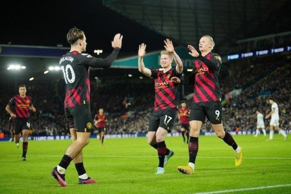 manchester city kalahkan leeds united skor 3 1 52859