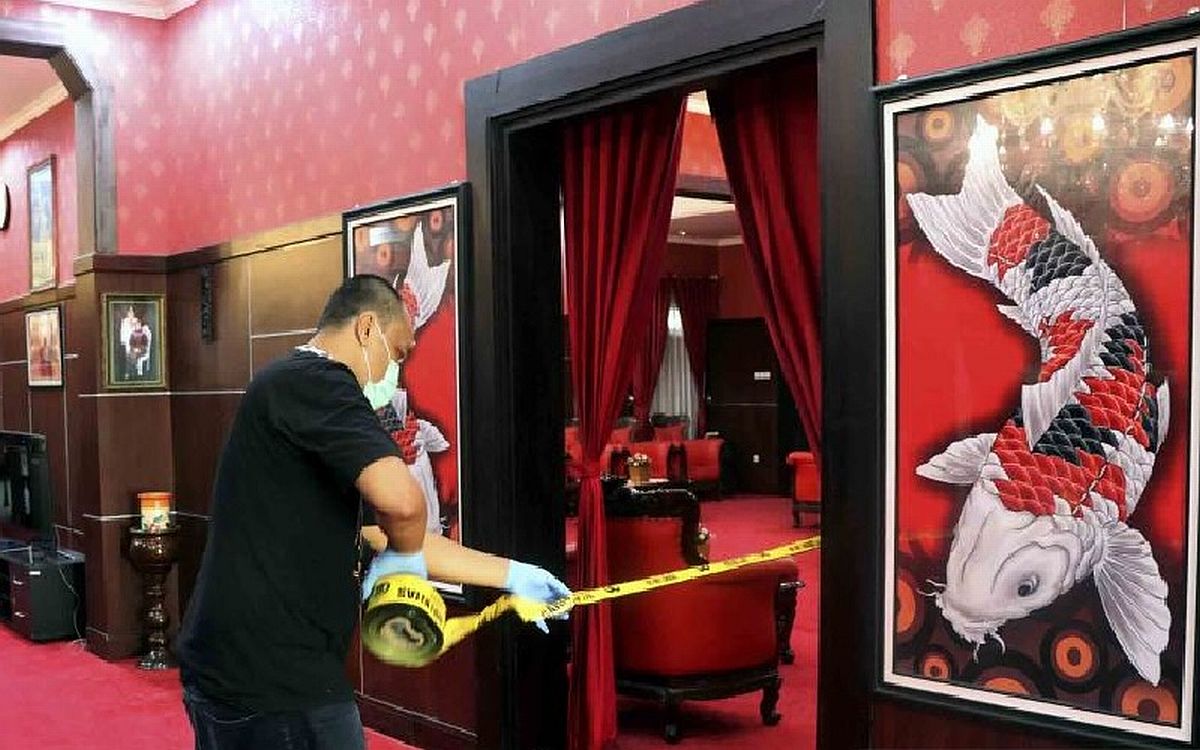 mantan wali kota blitar ditangkap diduga jadi otak perampokan rumah dinas wali kota blitar 53817 1