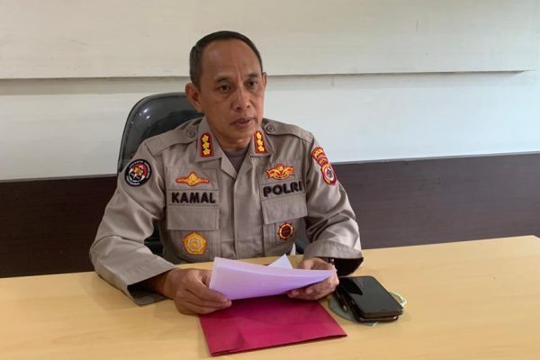 mapolres tolikara ricuh 5 anggota polri terluka dan 1 warga meninggal dunia 52575