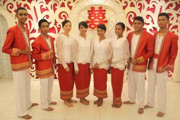mengenal beberapa pakaian adat maluku 50864