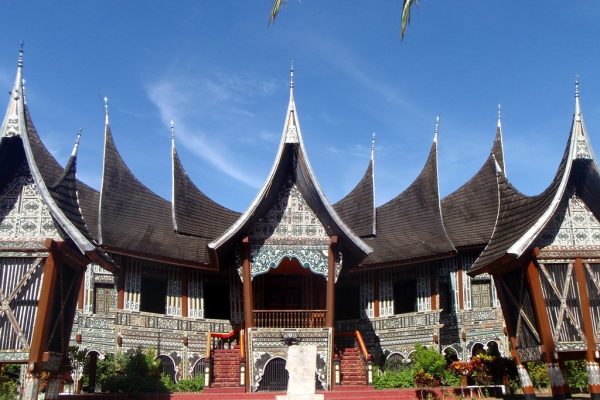 mengenal beberapa rumah adat sumatera barat 50960