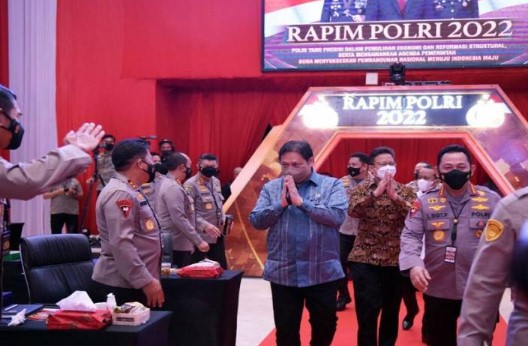 menko airlangga apresiasi dukungan polri terkait penanganan covid 19 46991