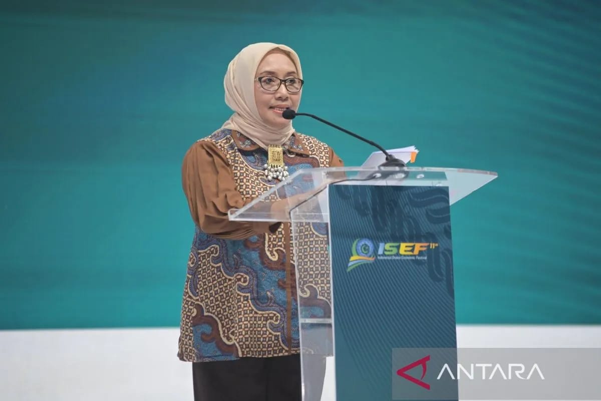 menteri pppa dorong partisipasi perempuan dalam ekonomi syariah 80573