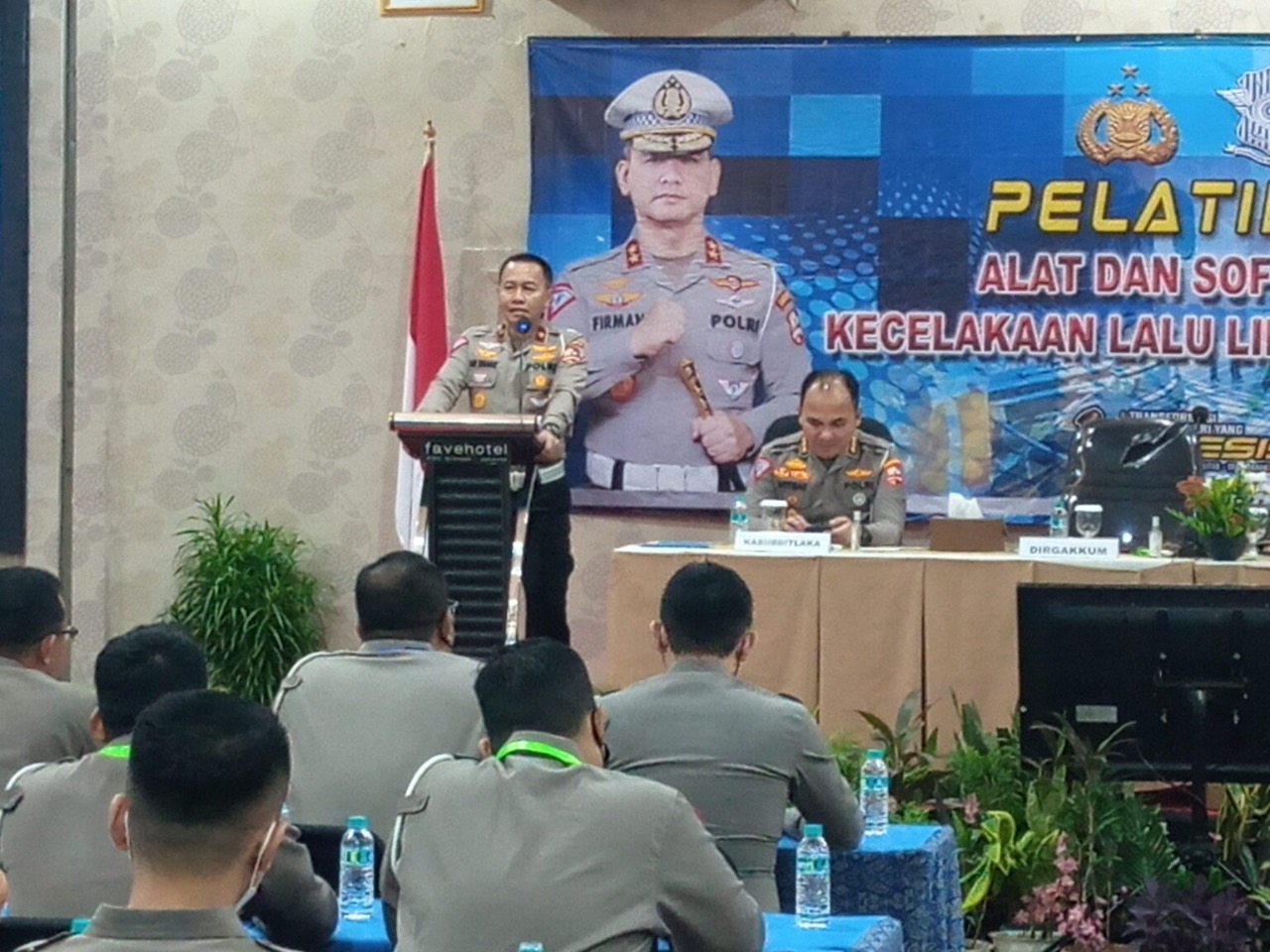modernisasi penegakkan hukum korlantas polri gelar pelatihan alat dan software lakalantas dan olah tkp 52581