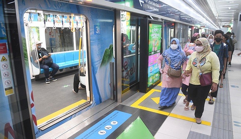 mrt kembali menerapkan aturan kereta khusus pengguna perempuan 56087