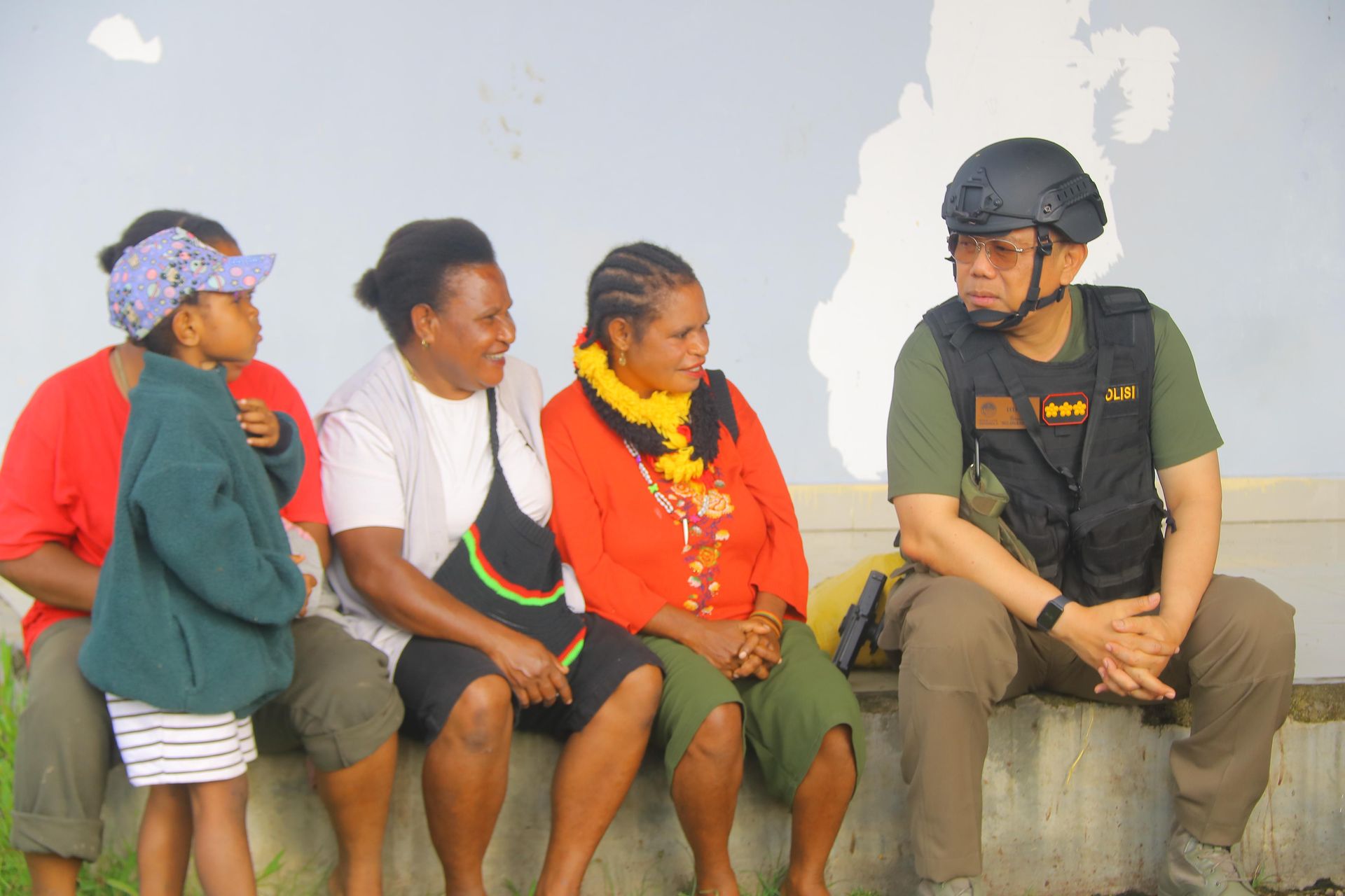 operasi damai cartenz polri wujudkan papua aman dan harmonis 83411