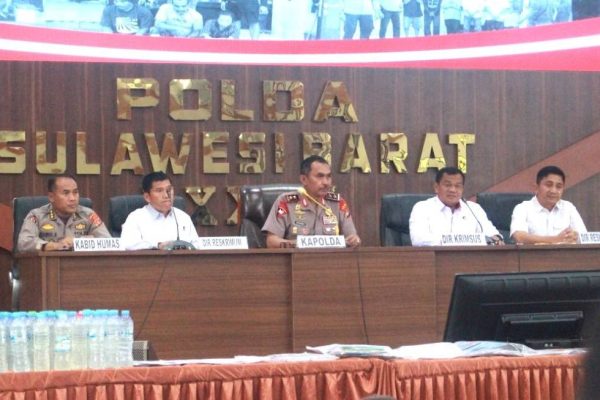 operasi pekat 14 hari polda sulbar berhasil amankan 106 tersangka dari 60 tindak pidana 49319