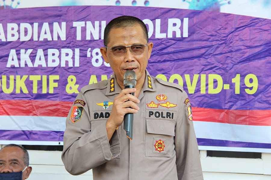 peduli terhadap sesama altar akabri 89 salurkan 400 paket sembako di kaliwiru 36456