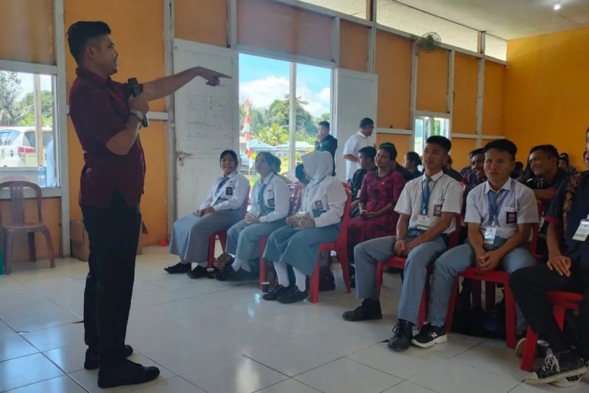 pelajar di perbatasan malaysia dibekali pemahaman terkait keimigrasian 74127