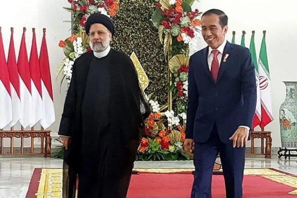 pemerintah indonesia nyatakan keprihatinan atas jatuhnya helikopter presiden iran 74214
